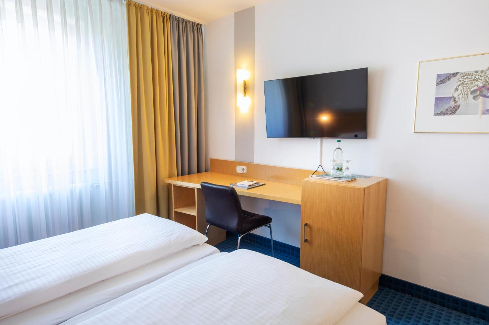 Achat Hotel זול מראה חיצוני תמונה